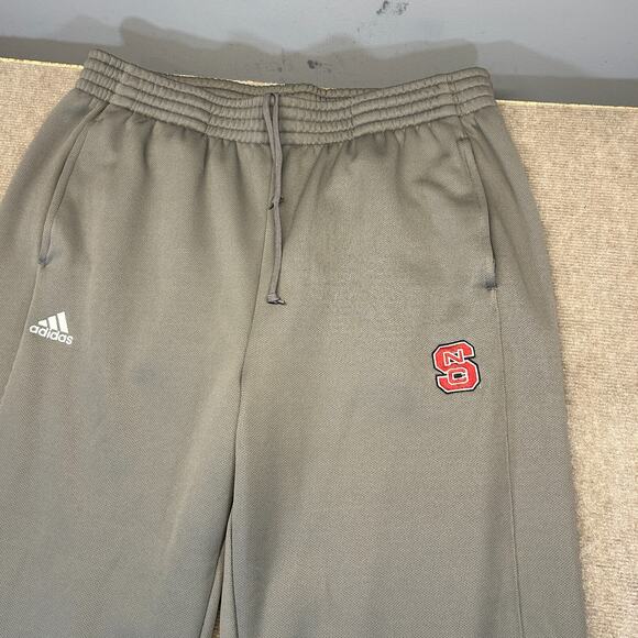 NC State Wolfpack Sweatpants Mens 2XL Gray Adidas ClimaWarm Ankle Zip Warmup 33" - Picture 2 of 10